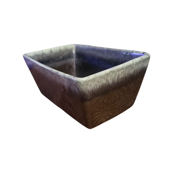 MCM Hull USA Avacado Green Daisy Drip Glaze Pottery Planter F17 - Picture 9 of 11